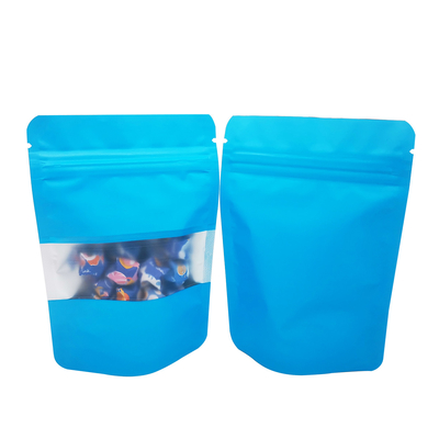 kopen Sky Blue Design Matte Soft Touch Oppervlak hervergrendelbaar Stand Up Mylar Food Storage Bags met venster voor snack food opslag online manufacture