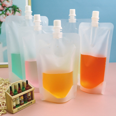 kopen Aanpasbare zakjes voor voedingsmiddelen met spout voor vloeistoffen, melk, koffie, thee, dranken, bier, sap online manufacture