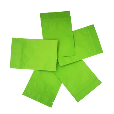 Op maat gedrukte matgroene ritszakken Folie beklede zakken met rits voor voedsel, gezichtsmasker, accessoires verpakking